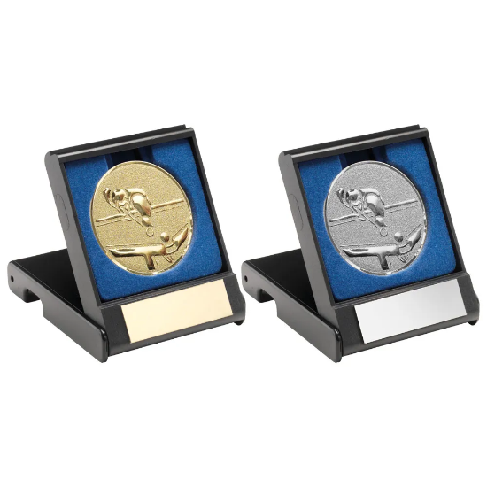 BLACK PLASTIC BOX WITH POOL/SNOOKER INSERT TROPHY SILVER