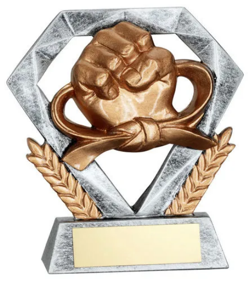 PEW/GOLD MARTIAL ARTS MINI DIAMOND WITH PLATE - 4in